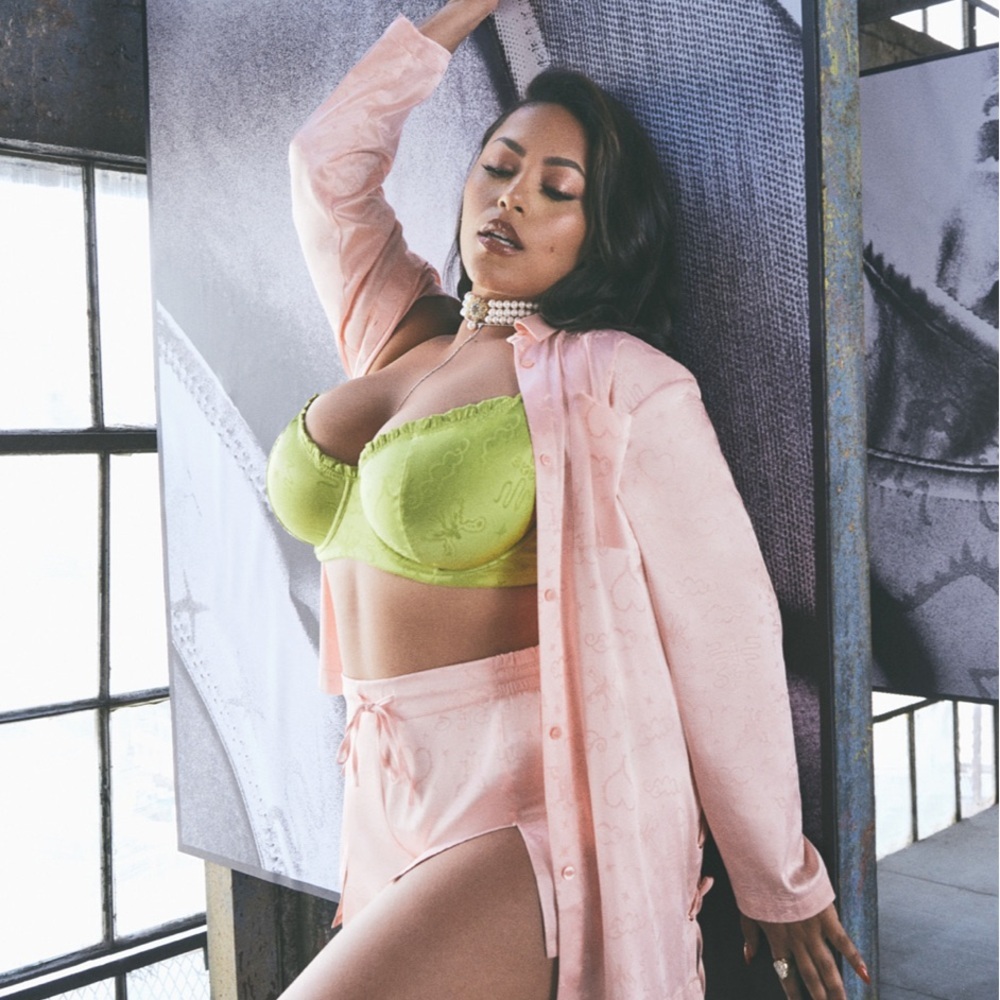 Savage x Fenty Heavenly Satin Unlined Balconette Bra Jacquard Green 38DD